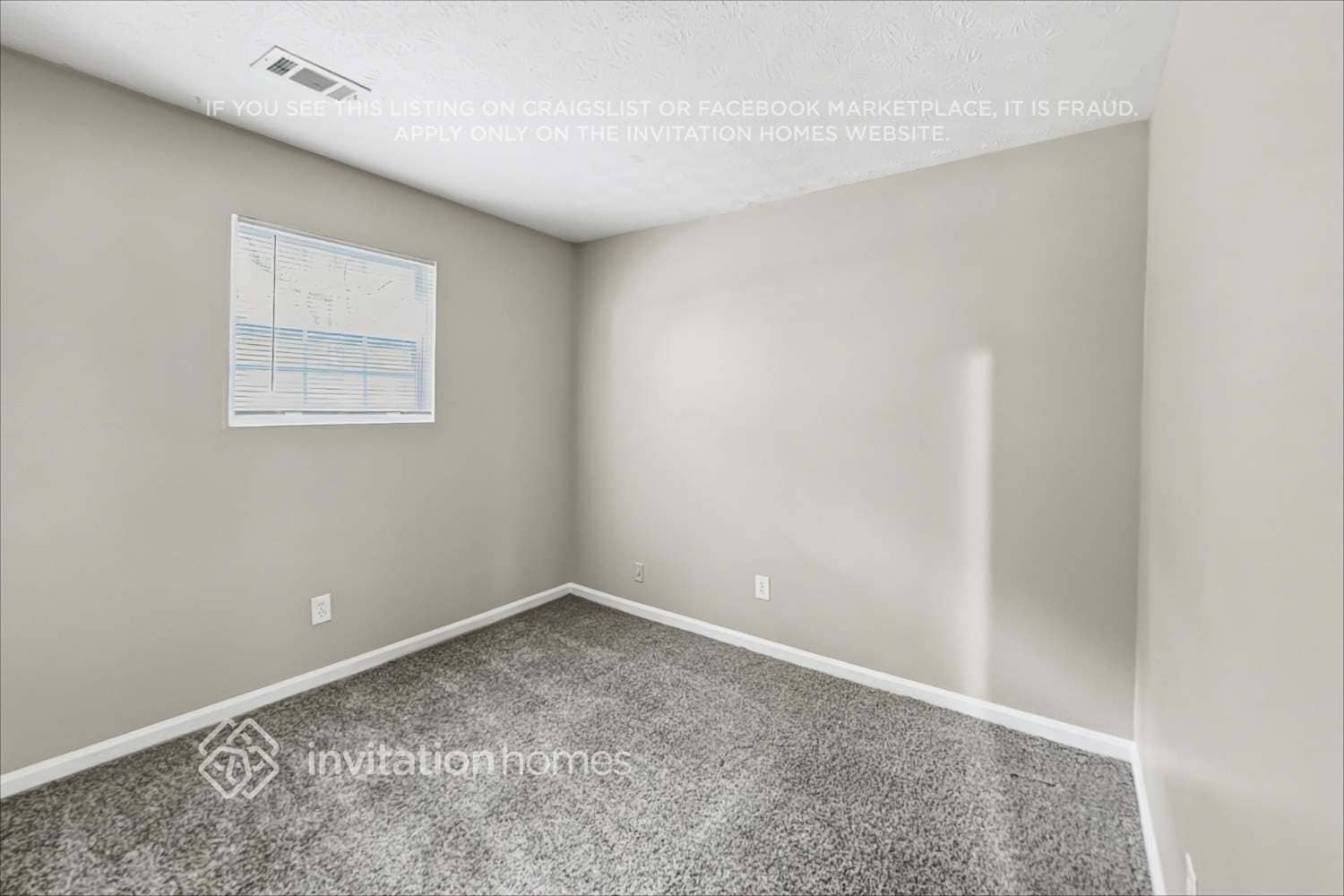Building Photo - 84 Birch Rill Dr