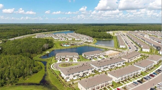 Building Photo - 3068 Skyline Lp