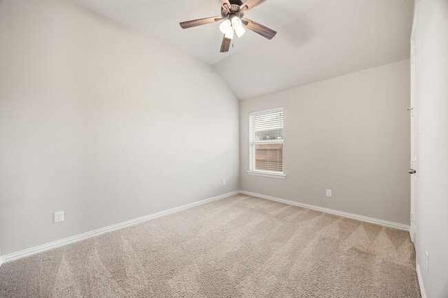 Building Photo - 23202 Brookdale Bay Ln