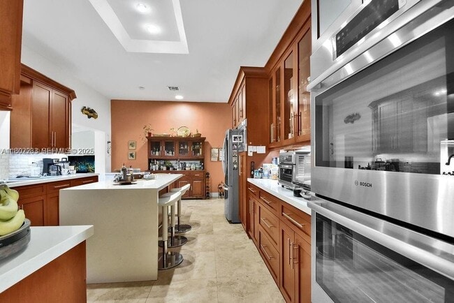 Building Photo - 5425 SW 190th Ave