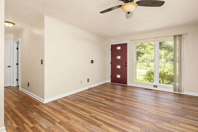 Building Photo - 12 West St