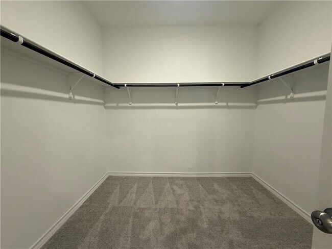 Building Photo - 7925 Wonder Woman Dr