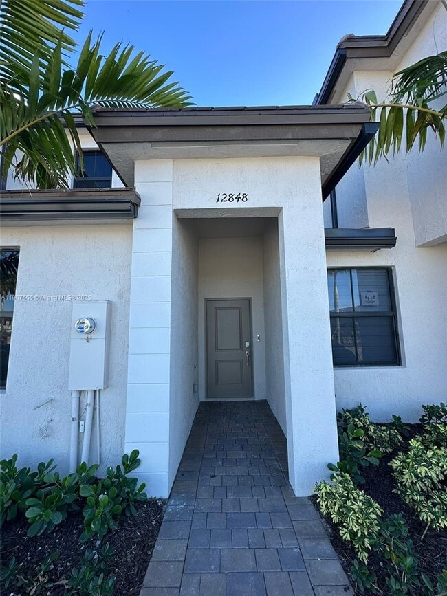 Building Photo - 12848 SW 232nd Ter