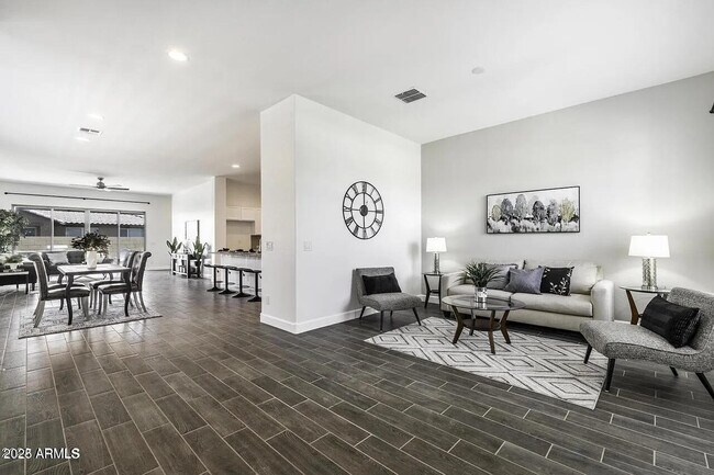 Building Photo - 352 W Glacier Bay Dr