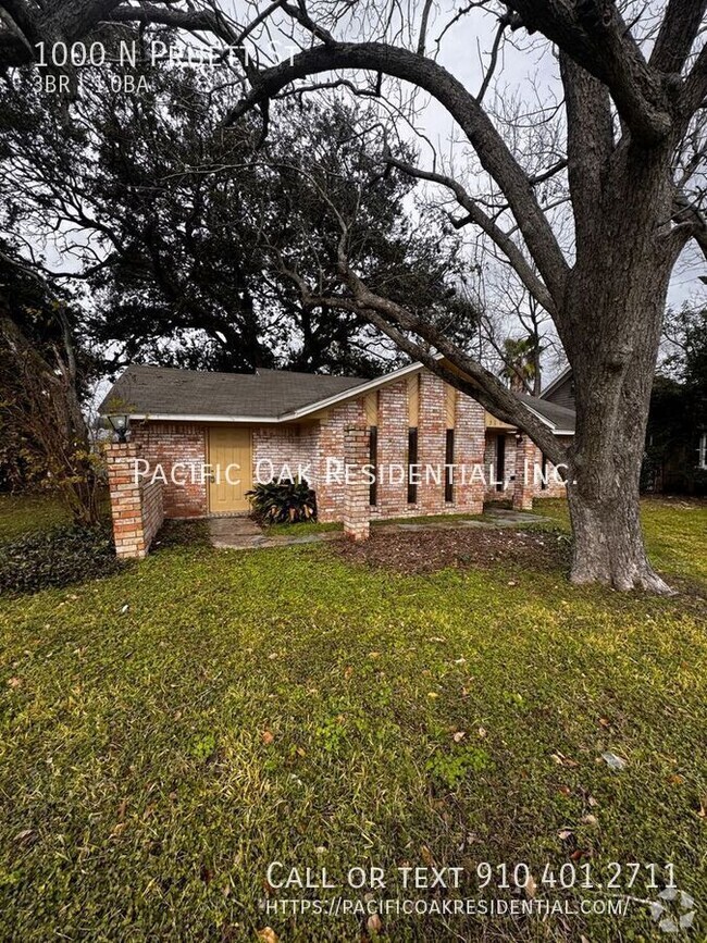 Building Photo - BELOW MARKET RENT!