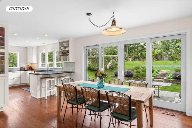 Building Photo - 156 Suffolk St