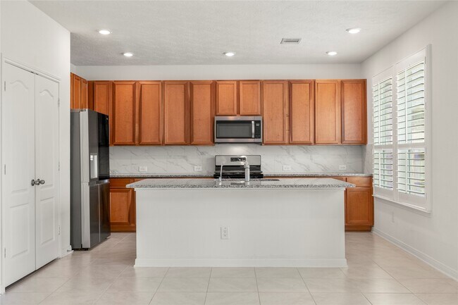Building Photo - 10622 Hidden Arrow Ct