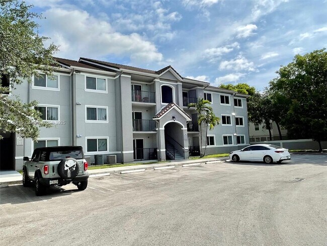 Building Photo - 15400 SW 284th St
