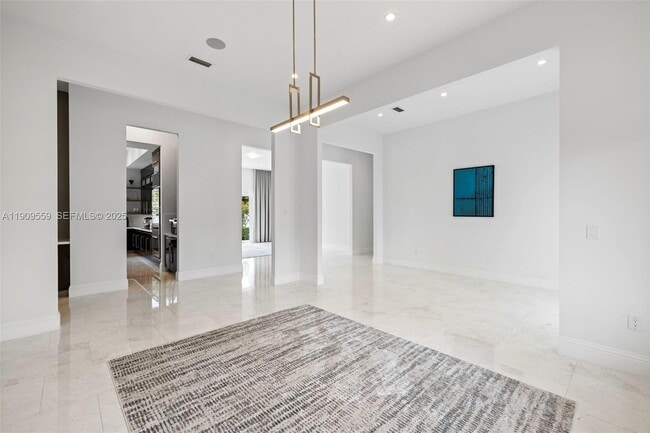 Building Photo - 9580 SW 101st Terrace