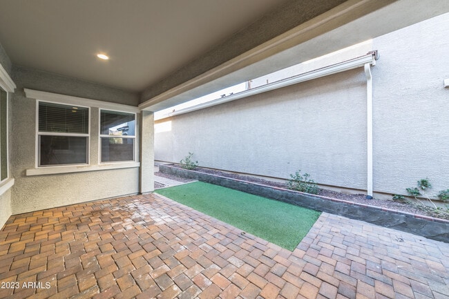 Building Photo - 21035 W Elm Way Ct