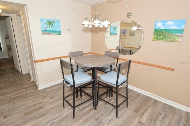 Building Photo - 12760 Indian Rocks Rd