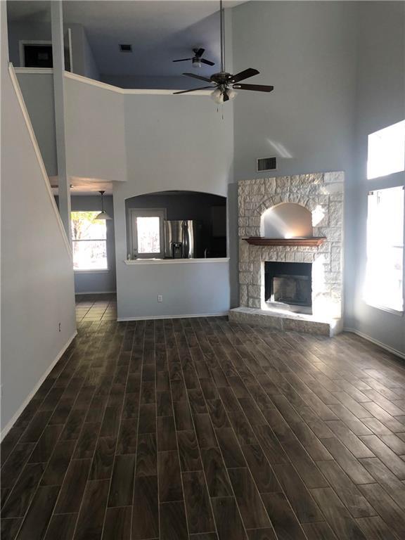 Building Photo - 227 Mossy Rock Dr