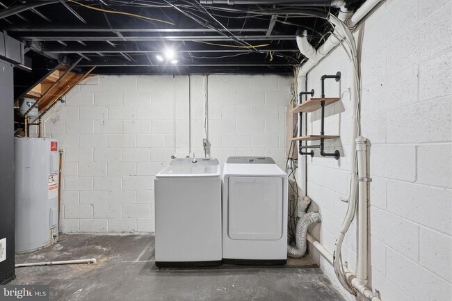 Building Photo - 405 Willow Lawn Dr