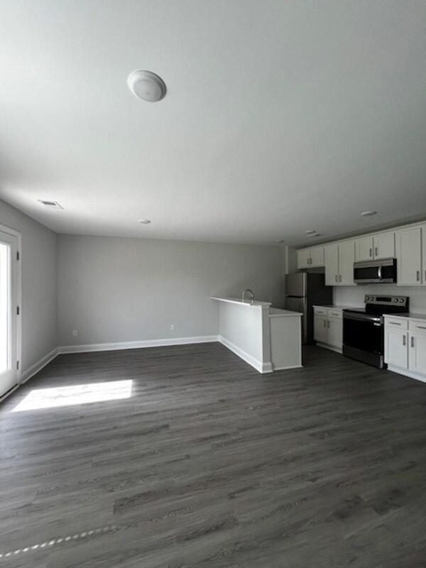 Building Photo - 23 Spg Pne Ct