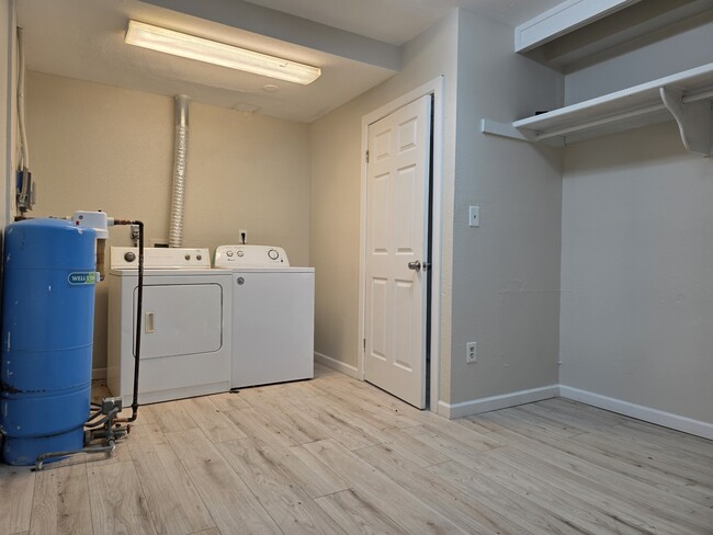 Building Photo - 6526 Arrowhead Trail