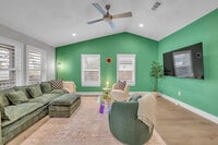 Building Photo - 4607 Sara Dr