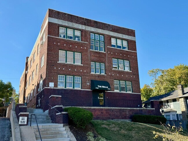 Building Photo - 3734-3736 Warwick Blvd.