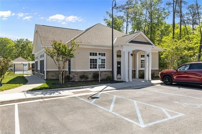 Building Photo - 109 Capeside Ct