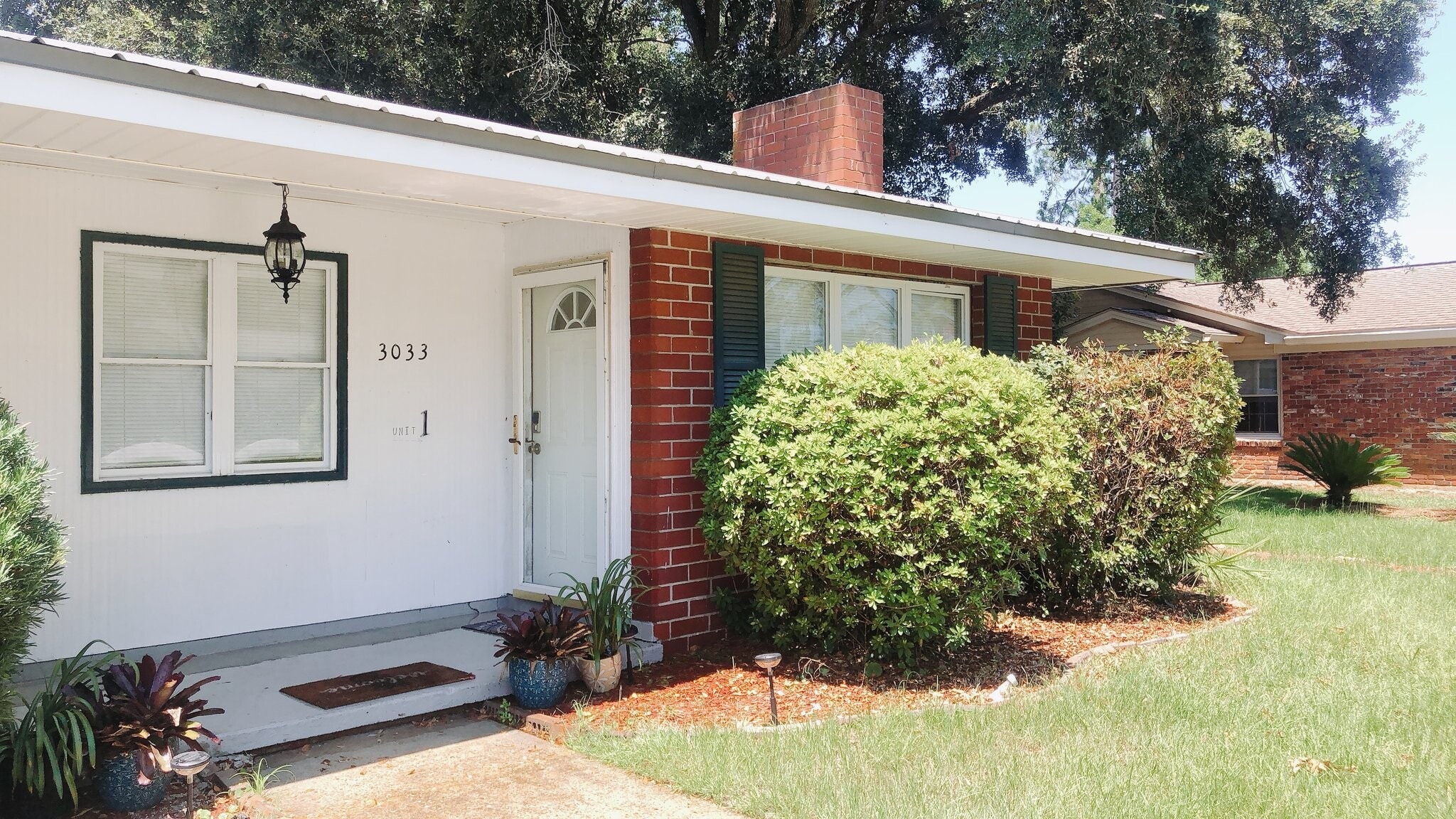 Building Photo - 3033 Parkwood Dr