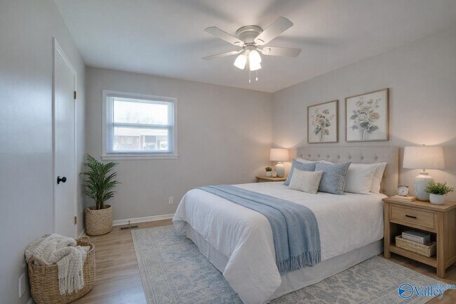 Building Photo - 803 Mead Rd NE