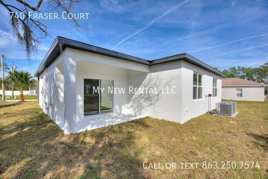 Building Photo - 740 Fraser Ct