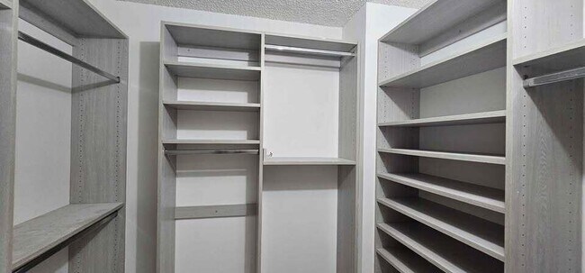 Building Photo - 12701 SW 13th St