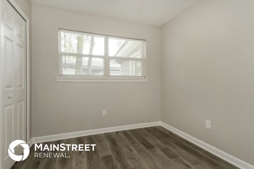 Building Photo - 8509 Addison Rd