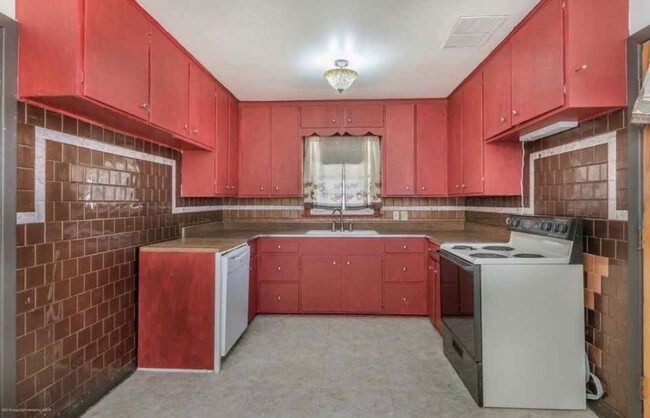 Building Photo - 3312 Patterson