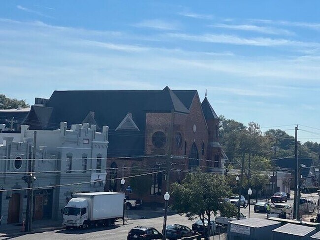 Building Photo - 2BR/2FULL BATH! Down Town Wilmington ''The Weldon'', an art deco Brooklyn Arts district.
