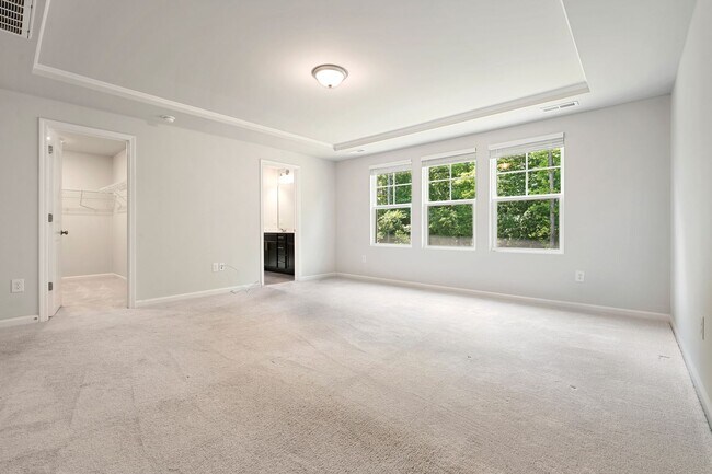 Building Photo - 707 Spoonbill Trl
