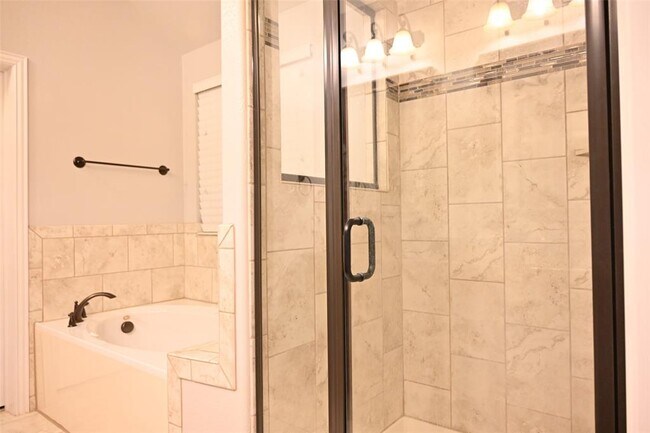 Building Photo - 504 Mistflower Springs Dr