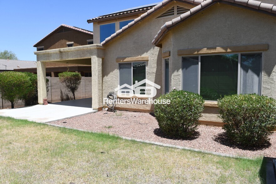 Building Photo - 10827 W Cottontail Ln