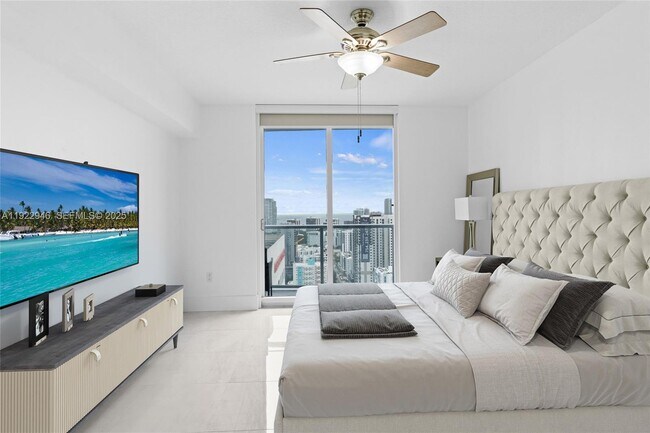 Building Photo - 185 SW 7th St