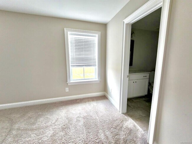 Building Photo - 8506 Melbourne Way