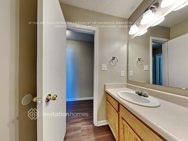 Building Photo - 1140 Ballina Way