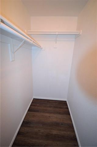 Building Photo - 1429 Raven Dr W