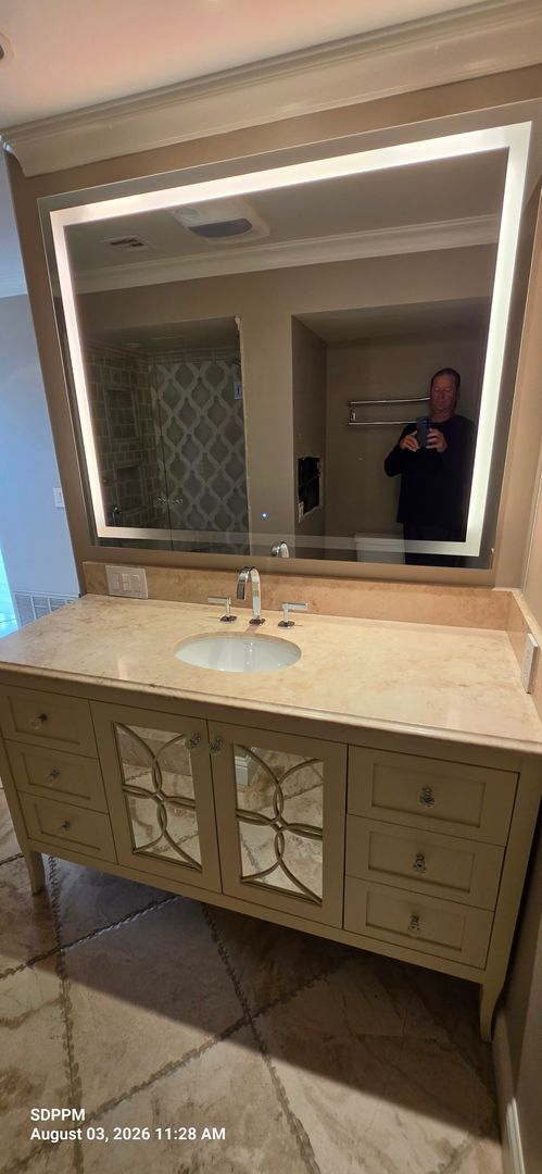 Building Photo - LA JOLLA VILLAGE - Park Prospect - Nice 2 Bedroom / 2 Bath Condo 1st Floor with Views!  AVAILABLE...