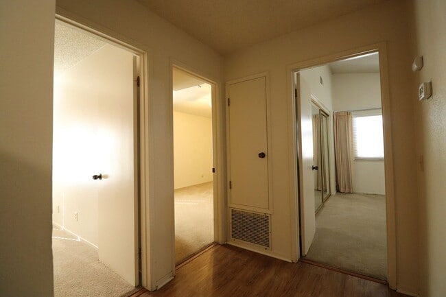 Building Photo - Preisker Gardens Three Bedroom