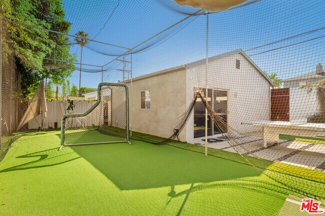 Building Photo - 12312 Charnock Rd