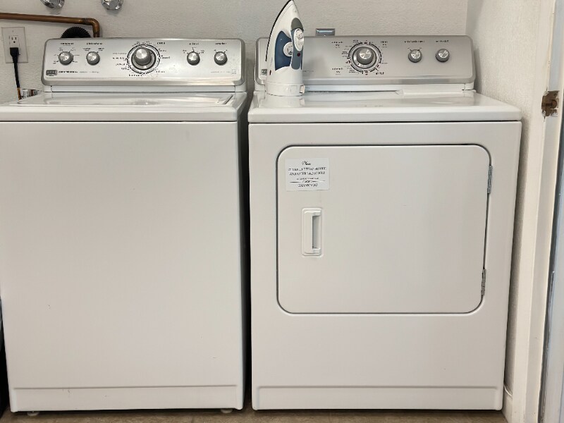 Building Photo - 15607 N 105th Dr