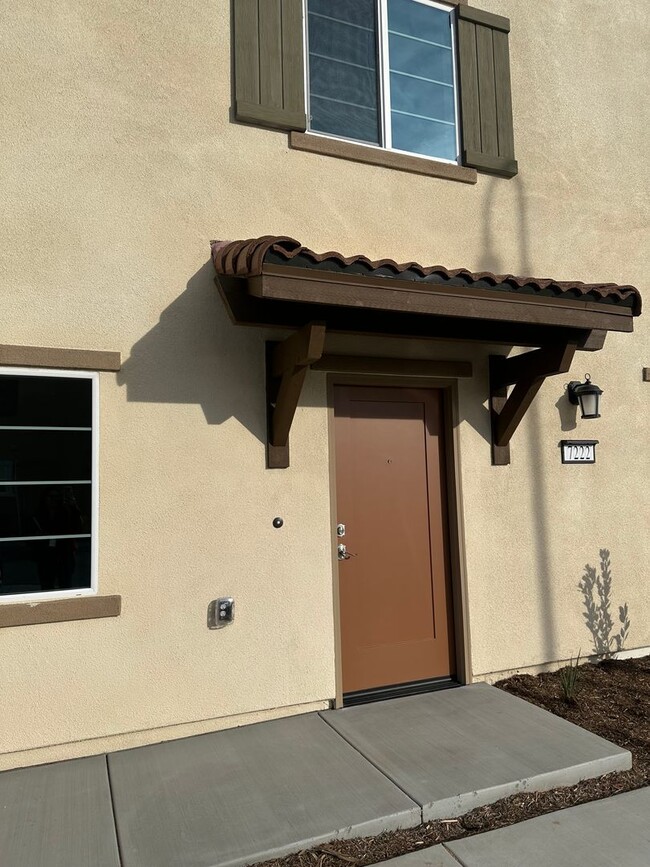 Building Photo - 3 Bedroom 2.5 Bath New build home in Highgrove!