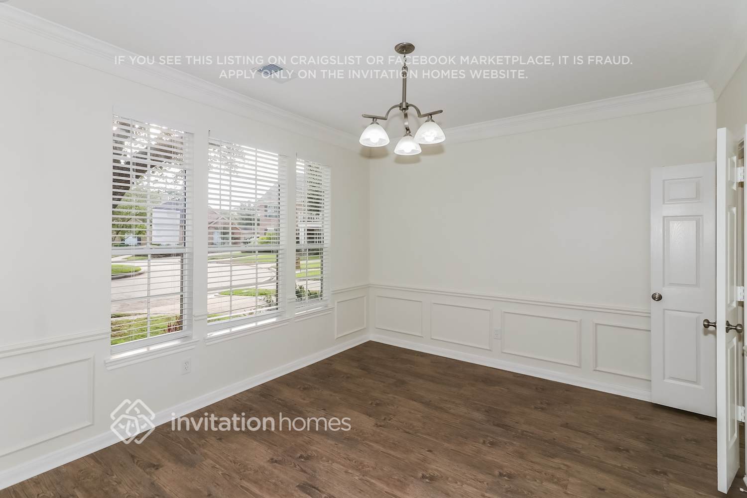 Building Photo - 14910 Summerland Cir