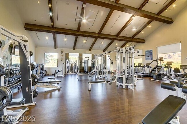 Building Photo - 30 Strada Di Villaggio