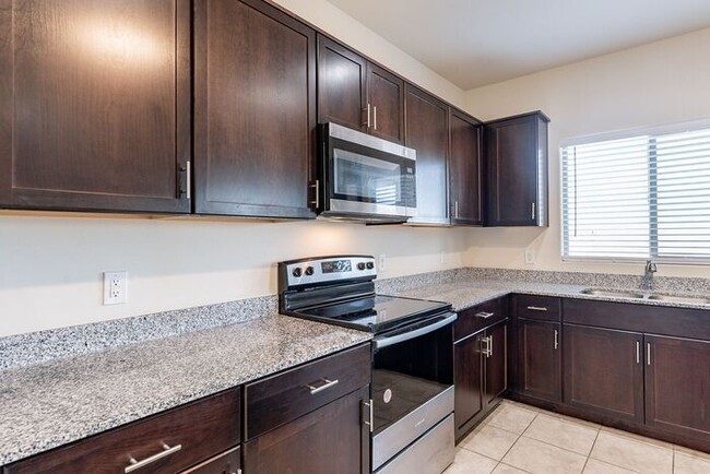 Building Photo - Discover the perfect blend of comfort and ...
