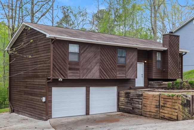 Building Photo - 4031 Cindy Dr
