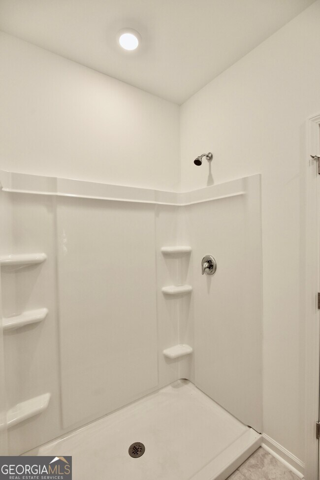 Building Photo - 2839 Rosehall Way