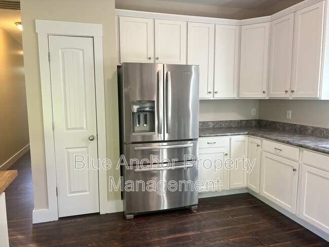 Building Photo - 153 Leeward Ln