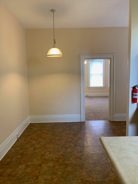 Building Photo - 2437 Ohio Ave