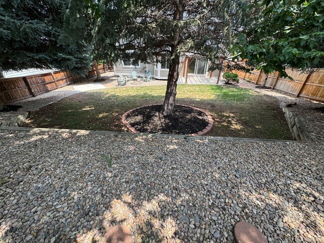 Building Photo - Available for Rent in Lone Tree's Desirable Carriage Club Neighborhood!