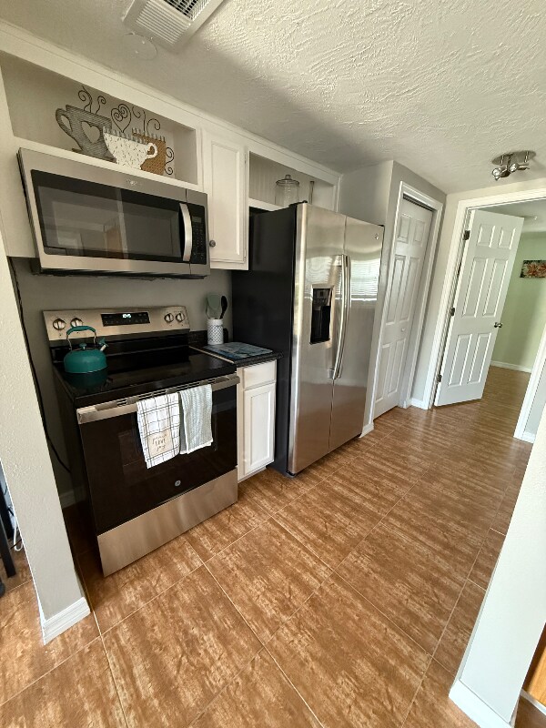 Building Photo - 4948 Allner St